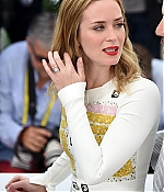 195.jpg