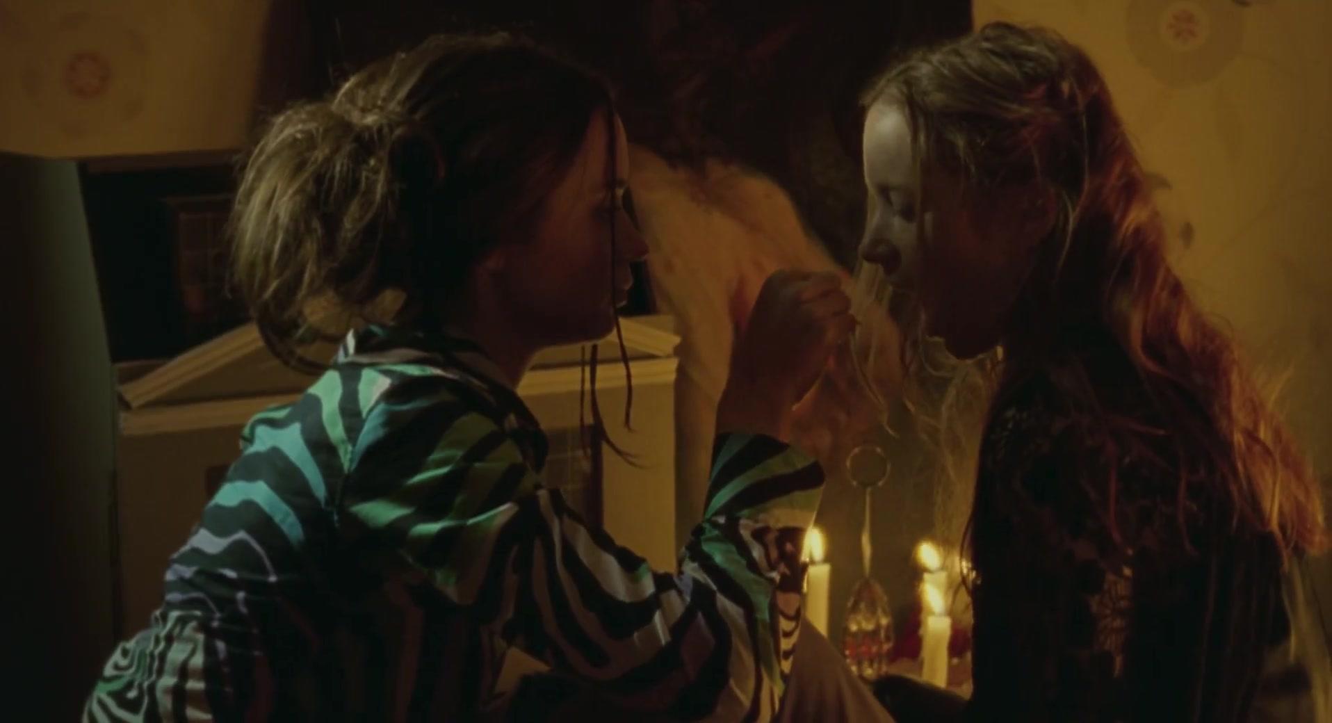 caps0972.jpg