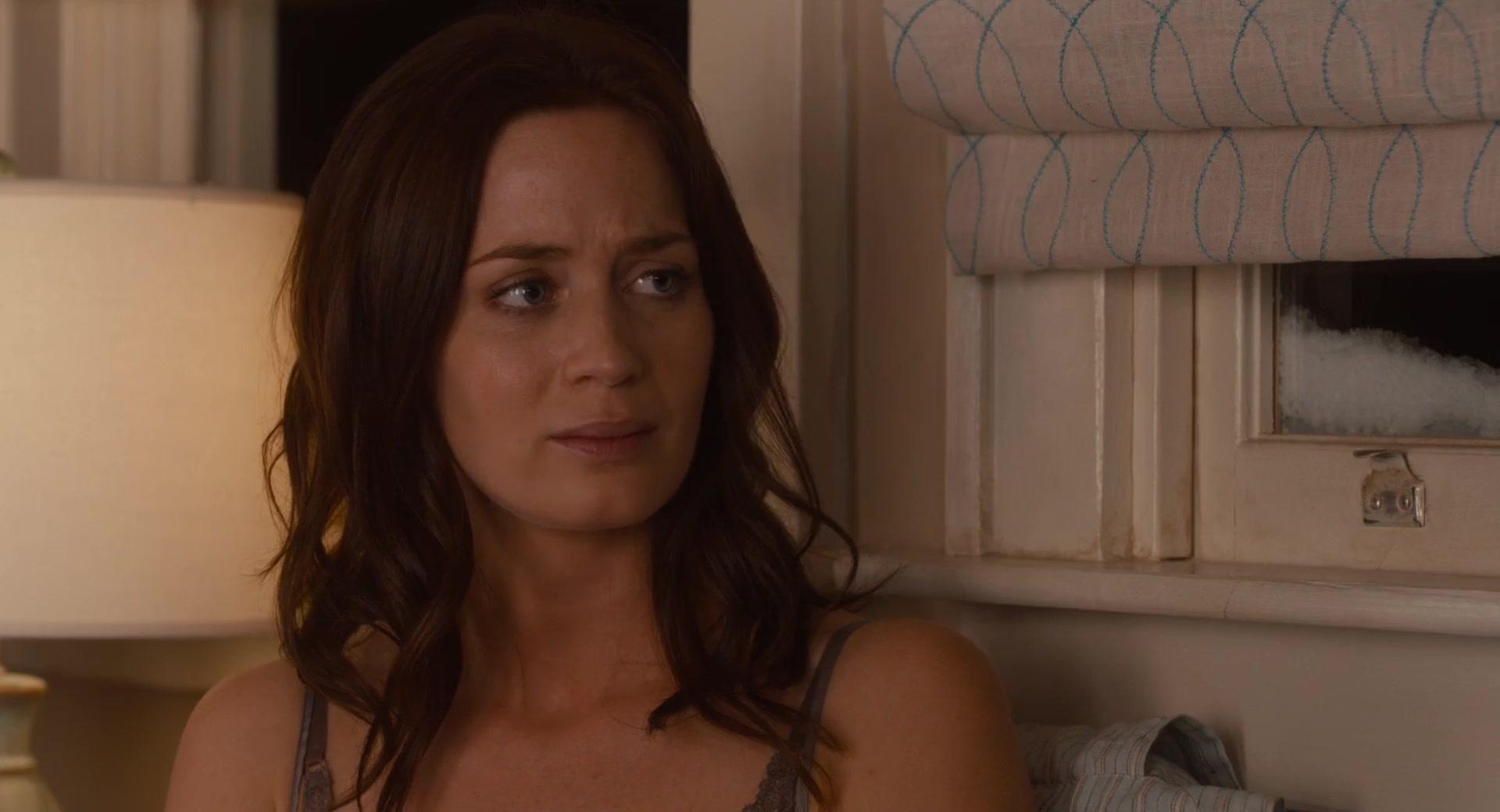 caps1193.jpg caps1193.jpg